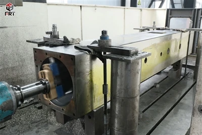 CNC stroj za bušenje poda Četvrtasti dio bušilne rupe